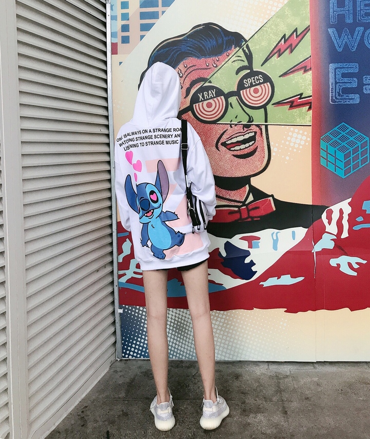 zachariah yeezy 穿衣搭配 不潮不出街 街拍 美衣搭配